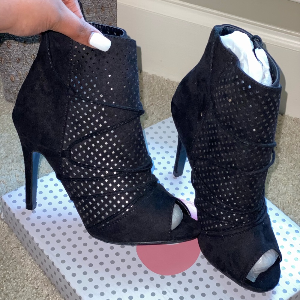 Black heels